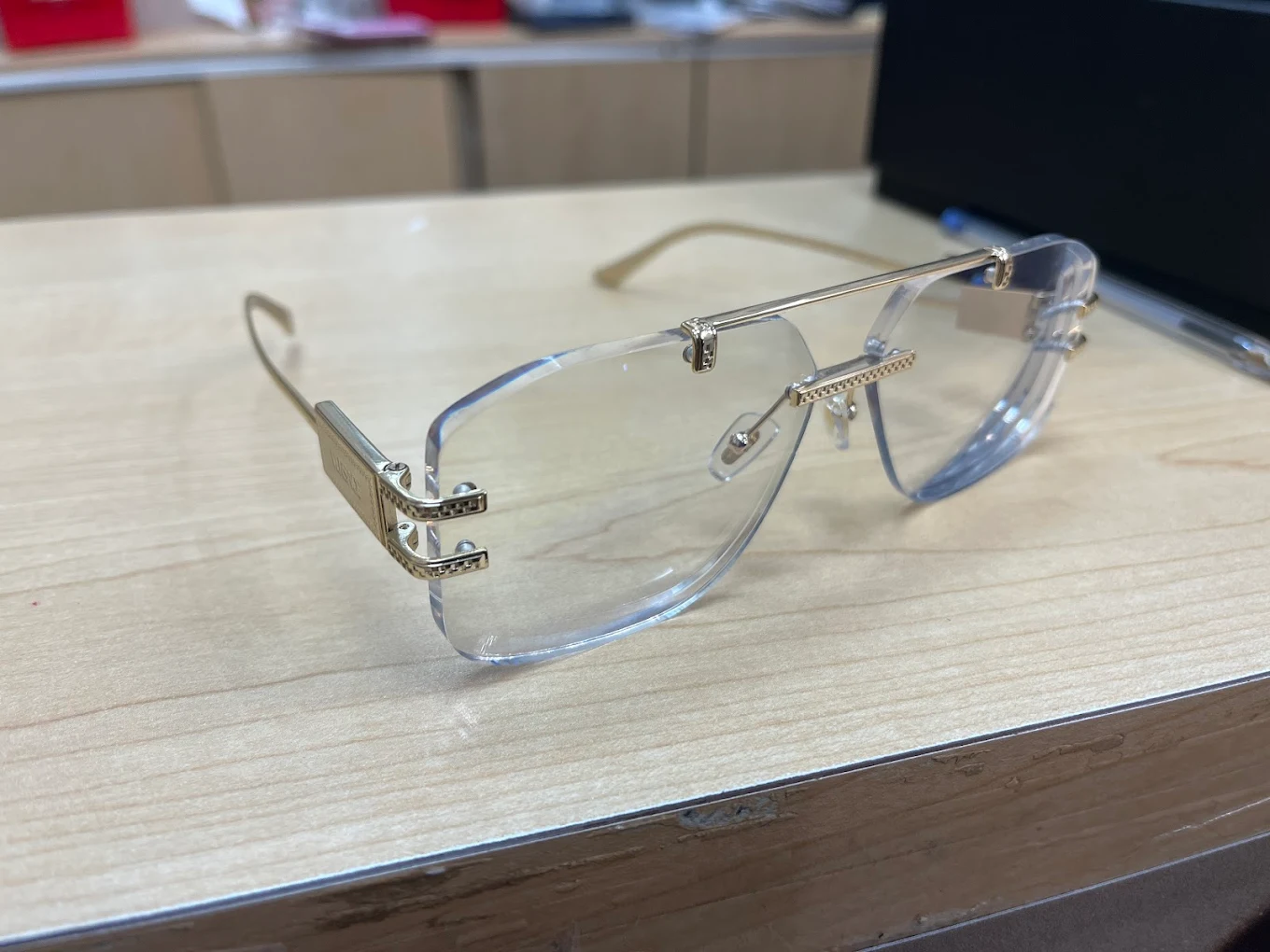 Rimless Gold